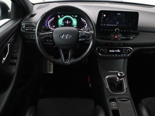Hyundai i30 1.5 T-GDi MHEV N Line | Trekhaak | Sportstoelen | Stoelverwarming | Full LED | Carplay | Camera |... ActivLease financial lease