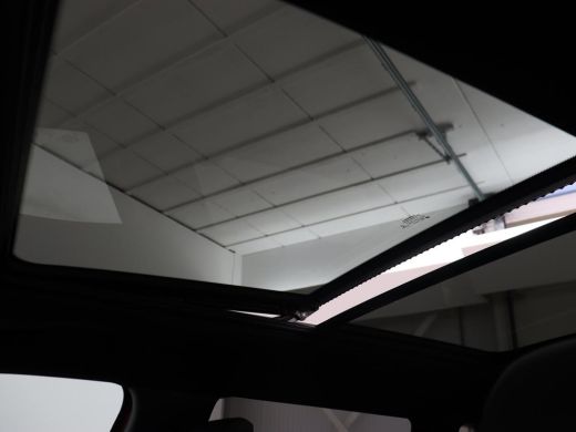 Jeep Compass 4xe 240 Plug-in Hybrid Electric S | Panoramadak | Trekhaak | 360 Camera | Leder | Stoelverwarming... ActivLease financial lease