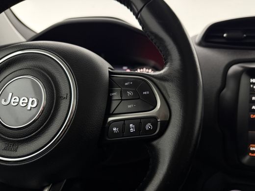 Jeep Renegade 1.3T Limited 151PK | Grijs Kenteken | VAN | Adap. Cruise | Camera | Carplay | Keyless | Parkeersens. ActivLease financial lease