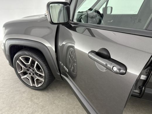 Jeep Renegade 1.3T Limited 151PK | Grijs Kenteken | VAN | Adap. Cruise | Camera | Carplay | Keyless | Parkeersens. ActivLease financial lease