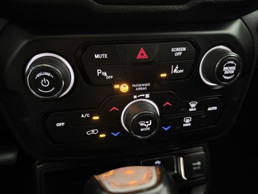 Jeep Renegade 1.3T Limited 151PK | Grijs Kenteken | VAN | Adap. Cruise | Camera | Carplay | Keyless | Parkeersens. ActivLease financial lease