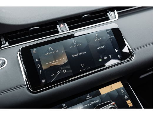 Land Rover Range Rover Evoque P300e AWD R-Dynamic SE | Cold Climate | Pano | 20 Inch | Black Pack | Keyless | Meridian | ACC ActivLease financial lease