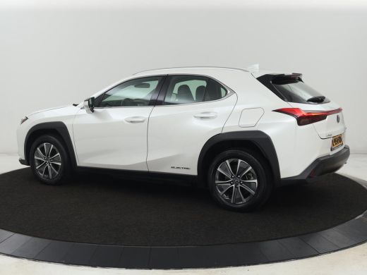 Lexus UX 300e Business 54 kWh | 1e eigenaar | Adaptive cruise | Carplay | Camera | Navigatie | Full LED | ... ActivLease financial lease