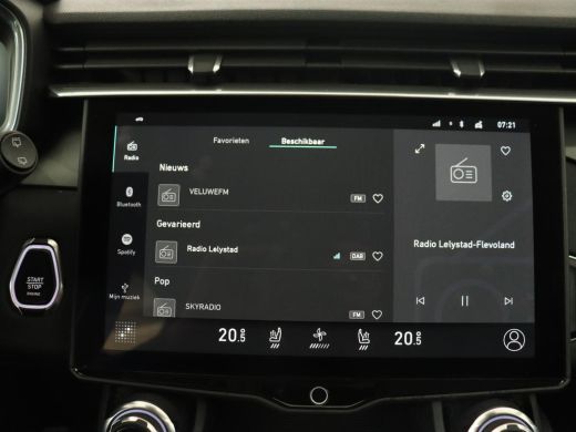 Lynk & Co 01 1.5 Plug In | Panoramadak | Infinity by Harman | Camera | Adaptive cruise | Stoelverwarming | Car... ActivLease financial lease