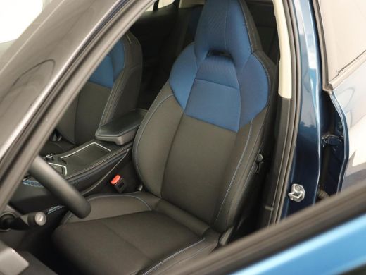 Lynk & Co 01 1.5 Plug In | Panoramadak | Infinity by Harman | Camera | Adaptive cruise | Stoelverwarming | Car... ActivLease financial lease