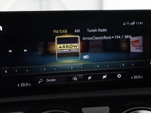 Mercedes-Benz A-Klasse 200 AMG | Panoramadak | Carplay | Memory | Matrix LED | Leder/Alcantara | Keyless | Sfeerverlicht... ActivLease financial lease