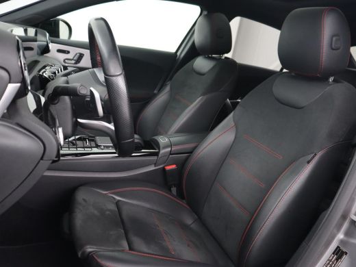 Mercedes-Benz A-Klasse 250e AMG Limited | Panoramadak | Matrix LED | Keyless | Stoelverwarming | Memory | Camera | Navig... ActivLease financial lease