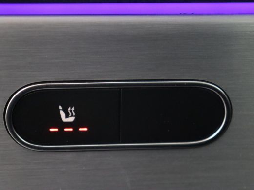 Mercedes-Benz A-Klasse 250e AMG Limited | Panoramadak | Matrix LED | Keyless | Stoelverwarming | Memory | Camera | Navig... ActivLease financial lease