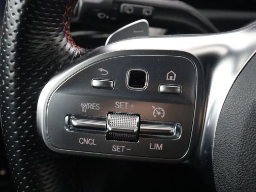 Mercedes-Benz A-Klasse 250e AMG Limited | Stoelverwarming | Widescreen | Sfeerverlichting | Camera | Navigatie | Leder/A... ActivLease financial lease