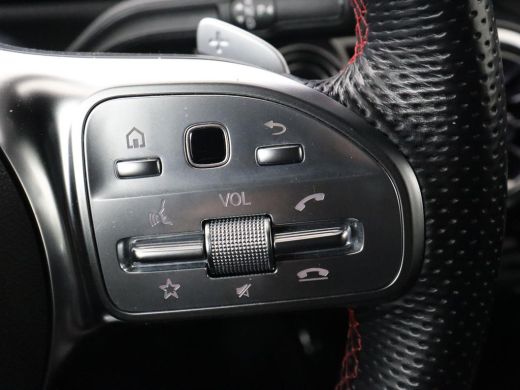 Mercedes-Benz A-Klasse 250e AMG Limited | Stoelverwarming | Widescreen | Sfeerverlichting | Camera | Navigatie | Leder/A... ActivLease financial lease