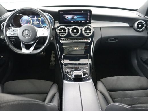 Mercedes-Benz C-Klasse 160 AMG Uprade Edition | Panoramadak | Stoelverwarming | Camera | Carplay | Leder/Alcantara | Nav... ActivLease financial lease