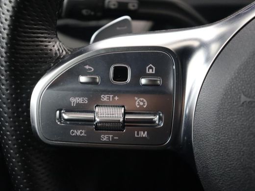 Mercedes-Benz CLA 250e AMG Night | Stoelverwarming | Carplay | Camera | Widescreen | Sfeerverlichting | Leder/Alcan... ActivLease financial lease