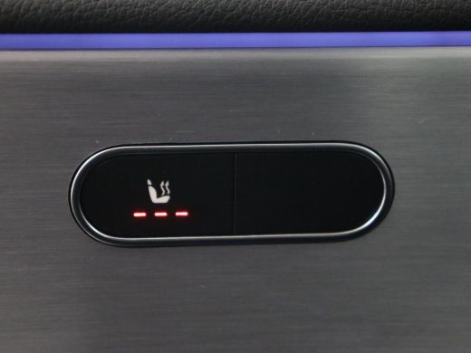 Mercedes-Benz CLA 250e AMG Night | Stoelverwarming | Carplay | Camera | Widescreen | Sfeerverlichting | Leder/Alcan... ActivLease financial lease