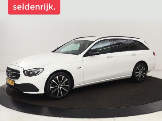 Mercedes-Benz E-Klasse 300e Avantgarde | Adaptive cruise | Stoelverwarming | 360 Camera | Carplay | Trekhaak | Sfeerverl...