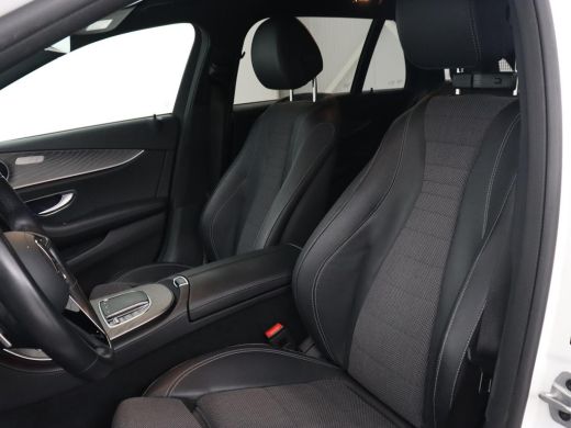 Mercedes-Benz E-Klasse 300e Avantgarde | Adaptive cruise | Stoelverwarming | 360 Camera | Carplay | Trekhaak | Sfeerverl... ActivLease financial lease