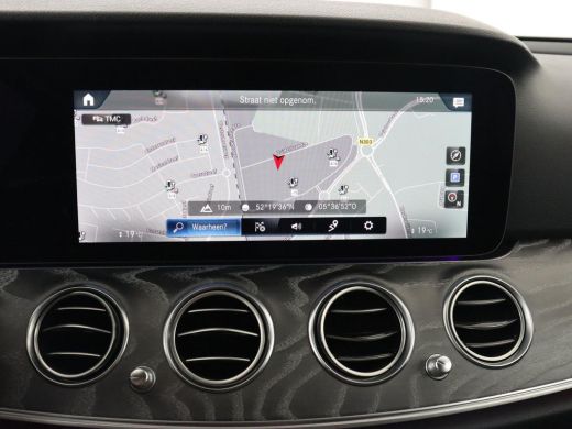 Mercedes-Benz E-Klasse 300e Avantgarde | Adaptive cruise | Stoelverwarming | 360 Camera | Carplay | Trekhaak | Sfeerverl... ActivLease financial lease