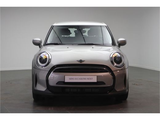 Mini Cooper Cooper Classic Automaat / LED / Airconditioning / Cruise Control / PDC ActivLease financial lease