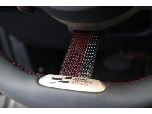 Mini Countryman E / John Cooper Works / Pakket XL / 20" John Cooper Works Flag Spoke 2-tone ActivLease financial lease