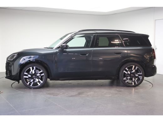 Mini Countryman E / John Cooper Works / Pakket XL / 20" John Cooper Works Flag Spoke 2-tone ActivLease financial lease