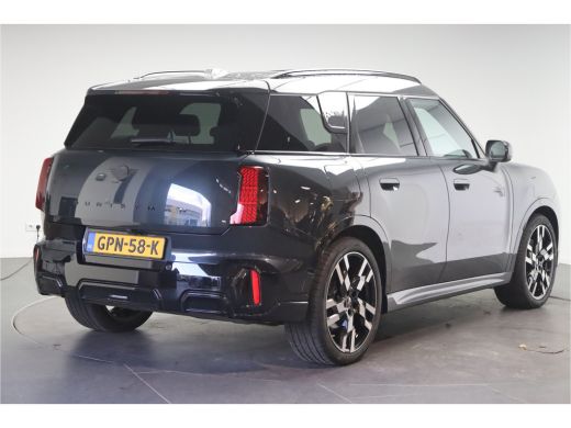 Mini Countryman E / John Cooper Works / Pakket XL / 20" John Cooper Works Flag Spoke 2-tone ActivLease financial lease