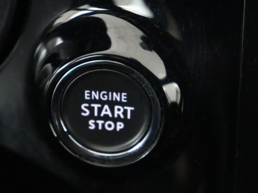 Opel Corsa-e GS Line 50 kWh | 1e eigenaar | Stoel & stuurverwarming | Carplay | Navigatie | Full LED | 17'' | ... ActivLease financial lease