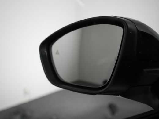 Opel Frontera Electric GS | 11 kW boordlader | 17" Lichtmetalen velgen in Zwart met 215/60 R17 banden | Achteru... ActivLease financial lease