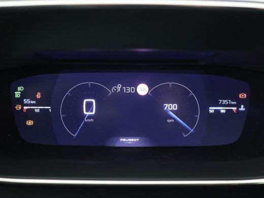 Peugeot 208 1.2 PT 100 PK GT + SPORTSTOELEN | 17 INCH | CAMERA | SFEERVERLICHTING | NAVIGATIE | CARPLAY | DAB ActivLease financial lease