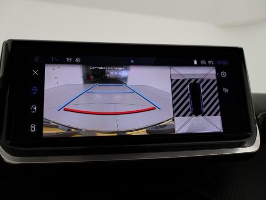 Peugeot 208 1.2 PT 100 PK GT + SPORTSTOELEN | 17 INCH | CAMERA | SFEERVERLICHTING | NAVIGATIE | CARPLAY | DAB ActivLease financial lease