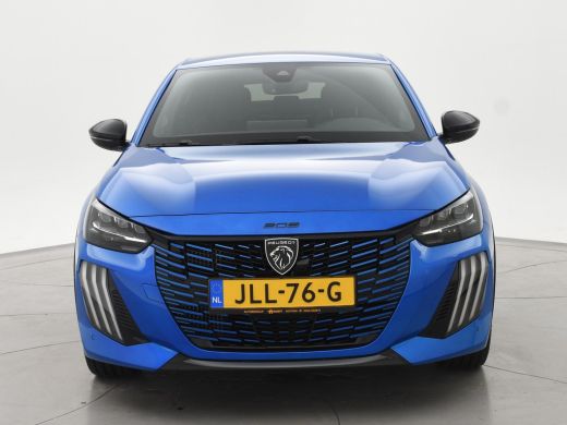 Peugeot 208 1.2 PT 100 PK GT + SPORTSTOELEN | 17 INCH | CAMERA | SFEERVERLICHTING | NAVIGATIE | CARPLAY | DAB ActivLease financial lease