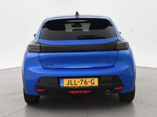 Peugeot 208 1.2 PT 100 PK GT + SPORTSTOELEN | 17 INCH | CAMERA | SFEERVERLICHTING | NAVIGATIE | CARPLAY | DAB ActivLease financial lease