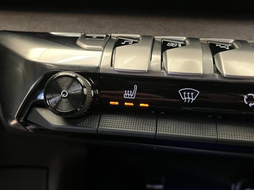 Peugeot 3008 1.6 HYbrid 225 GT Pack Business | 19'' Lichtmetalen velgen | AGR Stoelen met massage en verwarmin... ActivLease financial lease