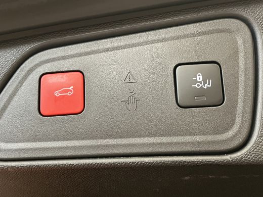 Peugeot 3008 1.6 HYbrid 225 GT Pack Business | 19'' Lichtmetalen velgen | AGR Stoelen met massage en verwarmin... ActivLease financial lease