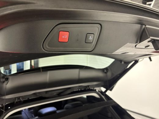 Peugeot 3008 1.6 PHEV HYbrid 225PK Allure|Camera|Carplay|Navi|PDC|Side assist|Lane Assist| ActivLease financial lease