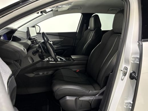 Peugeot 3008 1.6 PHEV HYbrid 225PK Allure|Camera|Carplay|Navi|PDC|Side assist|Lane Assist| ActivLease financial lease