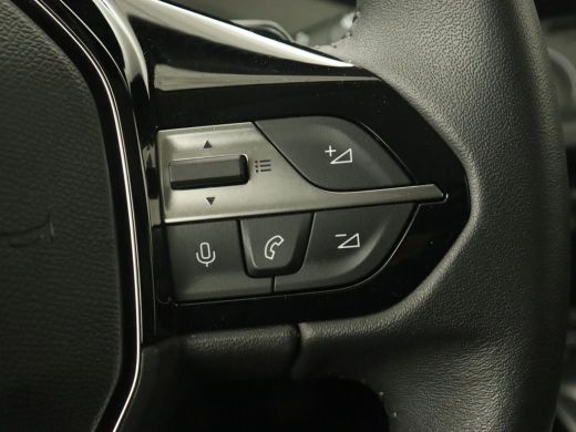 Peugeot 308 1.6 PHEV Active Pack Business | Stoelverwarming | Half leder | Trekhaak | Navigatie | Full LED | ... ActivLease financial lease