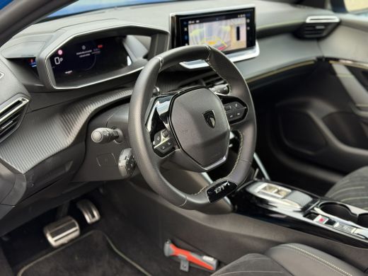 Peugeot e-208 EV GT Avantage 51 kWh | 11 kW lader | Achterspoiler | Achteruitrijcamera ActivLease financial lease