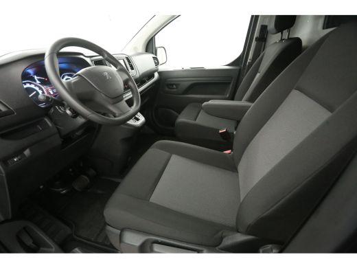 Peugeot e-Expert L2H1 75 kWh | SOH 99% | Snelladen | Elektrisch | 360&deg; Camera | Airco | Cruise | Carplay | Parkeer... ActivLease financial lease