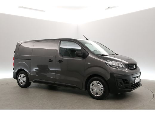 Peugeot e-Expert L2H1 75 kWh | SOH 99% | Snelladen | Elektrisch | 360&deg; Camera | Airco | Cruise | Carplay | Parkeer... ActivLease financial lease