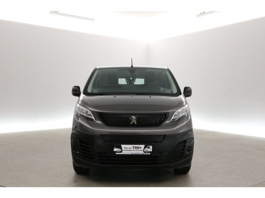 Peugeot e-Expert L2H1 75 kWh | SOH 99% | Snelladen | Elektrisch | 360&deg; Camera | Airco | Cruise | Carplay | Parkeer... ActivLease financial lease