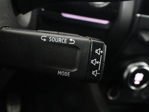 Renault Arkana 1.6 E-Tech Hybrid 145 R.S. Line | Panoramadak | Trekhaak | 360 Camera | Adaptive cruise | Stoelve... ActivLease financial lease