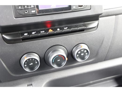 Renault Master 2.3 dCi 150 L3H2 LAADKLEP ActivLease financial lease