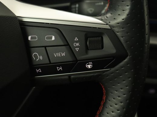 Seat Leon 1.0 TSI FR Intens | Stoel & stuurverwarming | Carplay | Camera | Adaptive cruise | Navigatie | Pa... ActivLease financial lease