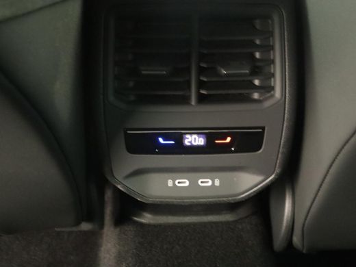 Seat Leon 1.0 TSI FR Intens | Stoel & stuurverwarming | Carplay | Camera | Adaptive cruise | Navigatie | Pa... ActivLease financial lease