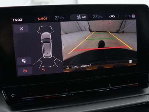 Seat Leon 1.5 TSI FR Business Intense | Trekhaak | Carplay | Adaptive cruise | Navigatie | Sportstoelen | C... ActivLease financial lease