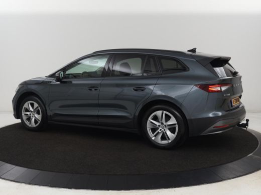 Skoda Enyaq iV 60 | Trekhaak | Adaptive cruise | Camera | Keyless | Stuurverwarming | Half leder | 19'' | Carpla... ActivLease financial lease