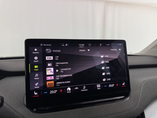 Skoda Enyaq iV 80 [ 3-Fase ] {SOH-88% } (INCL-BTW) *LEATHER-FABRIC | FULL-LED | DIGI-COCKPIT | CAMERA | KEYLESS ... ActivLease financial lease