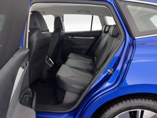 Skoda Enyaq iV 80 [ 3-Fase ] {SOH-88% } (INCL-BTW) *LEATHER-FABRIC | FULL-LED | DIGI-COCKPIT | CAMERA | KEYLESS ... ActivLease financial lease