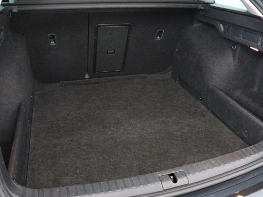 Skoda Octavia 1.0 TSI Business Edition | Carplay | Navigatie | Chroom Pakket | Parkeerhulp | Full LED | Getint ... ActivLease financial lease