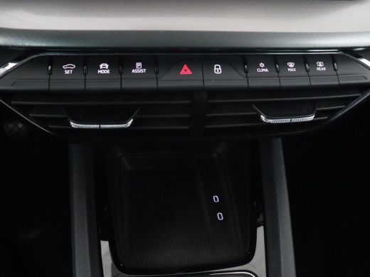 Skoda Octavia 1.0 TSI Business Edition | Carplay | Navigatie | Chroom Pakket | Parkeerhulp | Full LED | Getint ... ActivLease financial lease