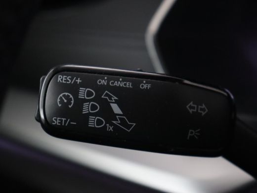 Skoda Octavia 1.0 TSI Business Edition | Carplay | Sfeerverlichting | Navigatie | Full LED | Parkeerhulp | Geti... ActivLease financial lease